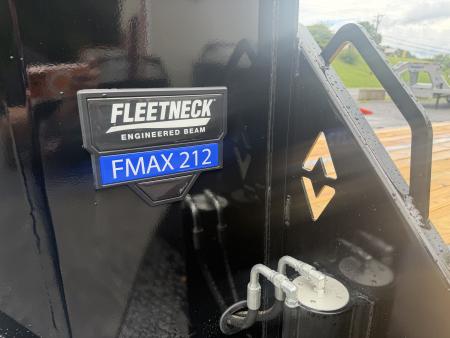 New 2026 Diamond C FMAX 212 GOOSENECK TRAILER ** ABS BRAKES**HYDRO JACKS & DOVE SOLAR CHARGER 17.5 ALUMINUM OUTER RIMS