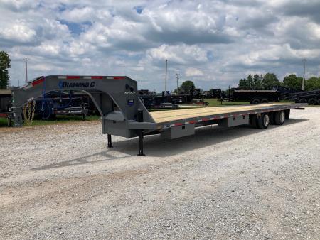 New 2026 Diamond C Trailers 102x40 TANDEM 40K GN HYDROTAIL W/ BLACKWOOD RUNNERS, HYDROJACKS, AIR RIDE & WIRELESS REMOTE Flatbed Trailer