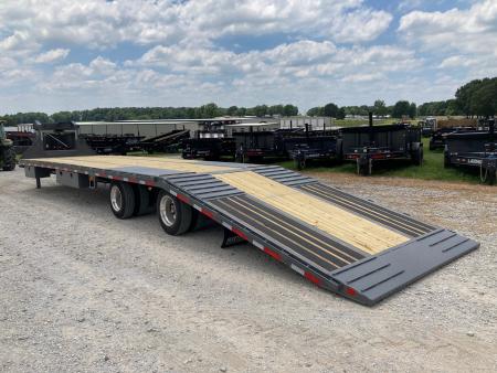 New 2026 Diamond C Trailers 102x40 TANDEM 40K GN HYDROTAIL W/ BLACKWOOD RUNNERS, HYDROJACKS, AIR RIDE & WIRELESS REMOTE Flatbed Trailer