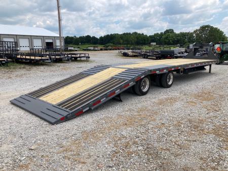 New 2026 Diamond C Trailers 102x40 TANDEM 40K GN HYDROTAIL W/ BLACKWOOD RUNNERS, HYDROJACKS, AIR RIDE & WIRELESS REMOTE Flatbed Trailer
