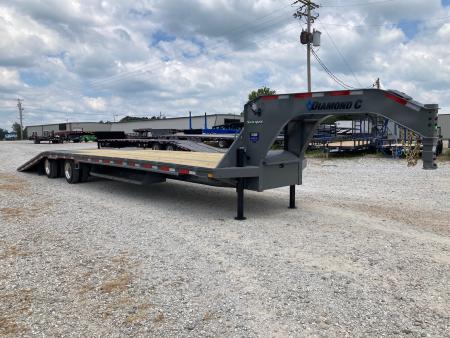 New 2026 Diamond C Trailers 102x40 TANDEM 40K GN HYDROTAIL W/ BLACKWOOD RUNNERS, HYDROJACKS, AIR RIDE & WIRELESS REMOTE Flatbed Trailer