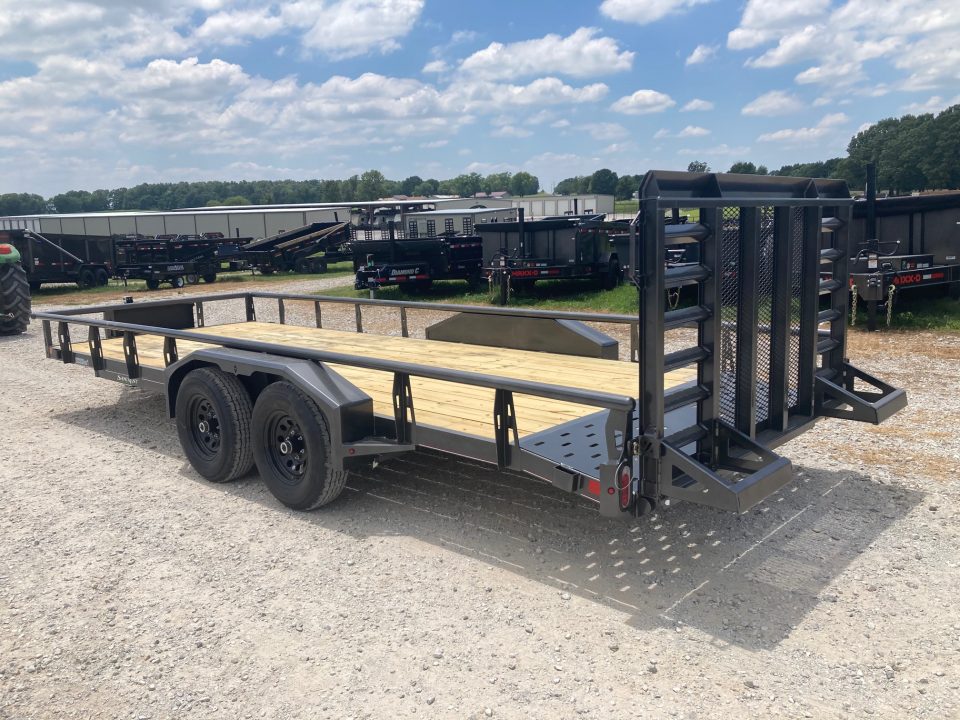 New 2026 Diamond C Trailers 83X20 TANDEM 9.9K UTILITY W/ 4' HD GATE, 2' DOVE & TOOL BOX Utility Trailer