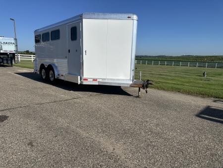 Used 2008 4-Star Trailers 3H BP Horse Trailer