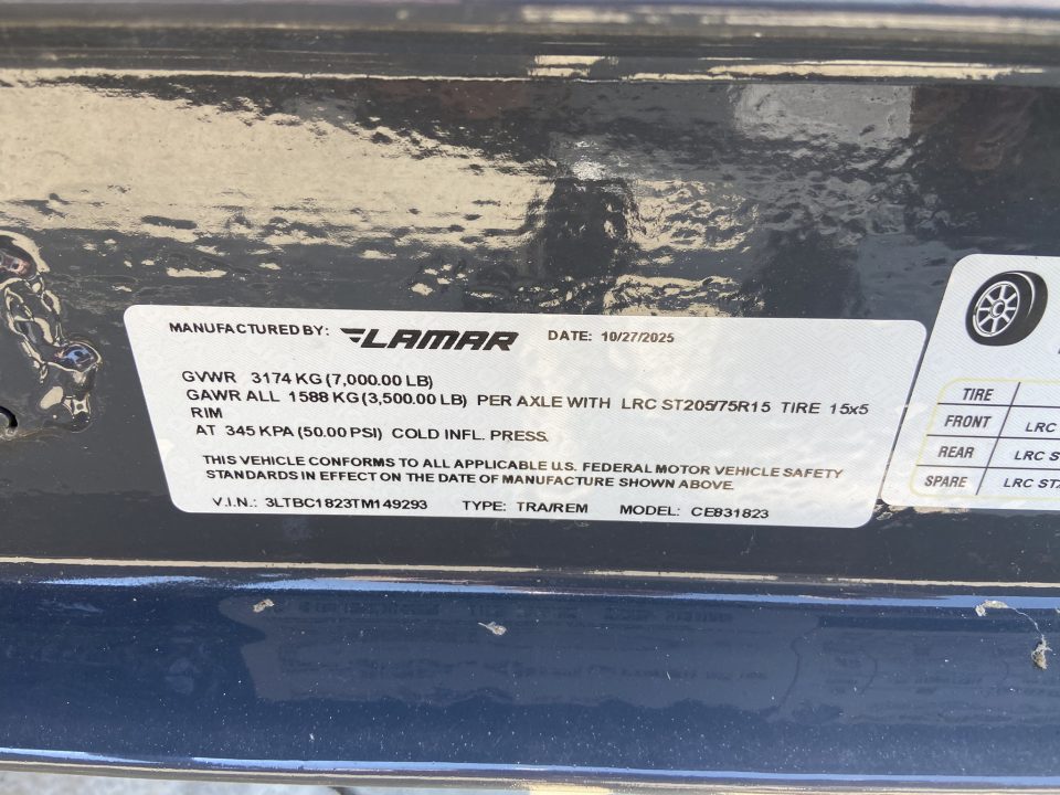 New Lamar Trailer 83"X18' CE - 7K Car Hauler