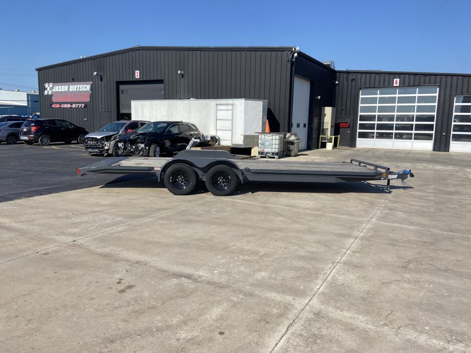 New Lamar Trailers 83"X22' CE - 7K Car Hauler