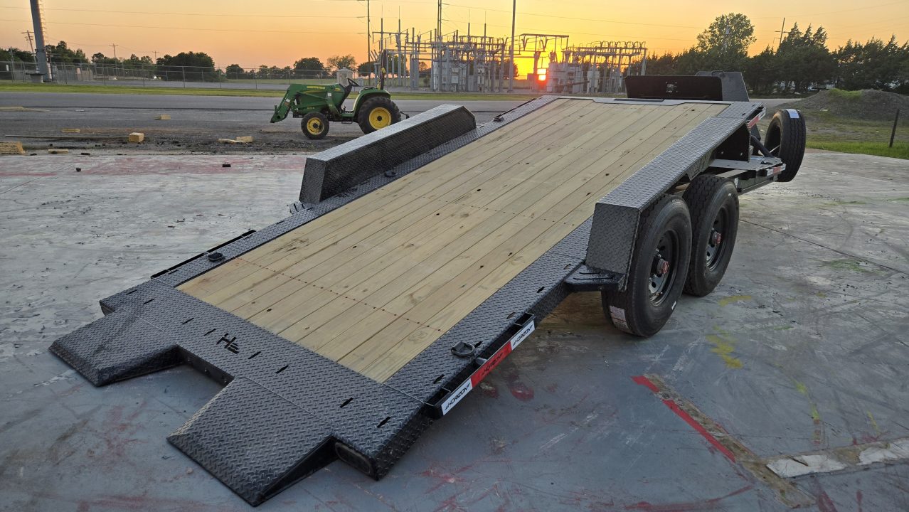 Used 2025 Horizon Trailers ETZ 20' x 83" x 22" BP 17,000LBS TILT Equipment Trailer