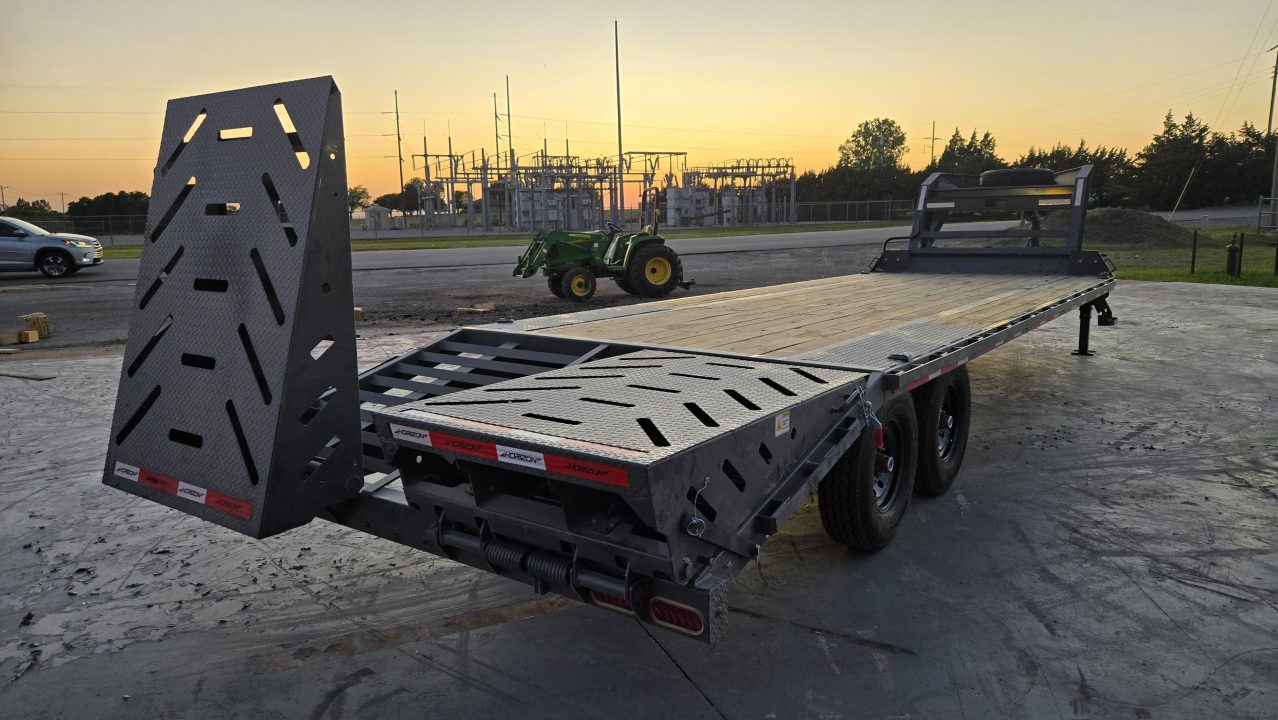 New 2025 Horizon Trailers FTZ 26' x 102" x 34" GN 15,700LBS Deckover Trailer
