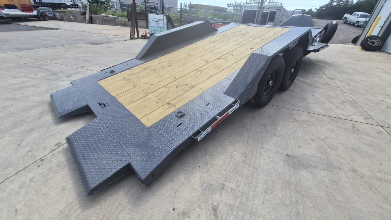 New 2026 Horizon Trailers ETZ 22' x 102" x 22" BP 15,200LBS TILT Equipment Trailer