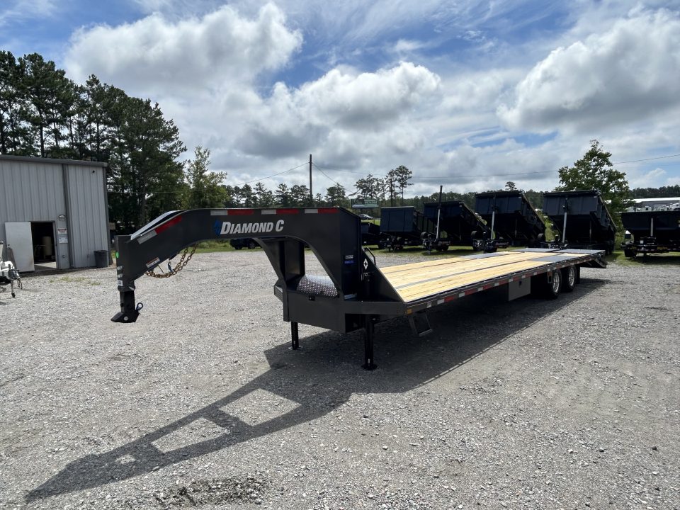New 2027 Diamond C FMAX212 Flatbed Trailer, 30ft Deck + 5ft Dovetail =35ft, 12K Axles, Max Ramps, Hydraulic Jacks