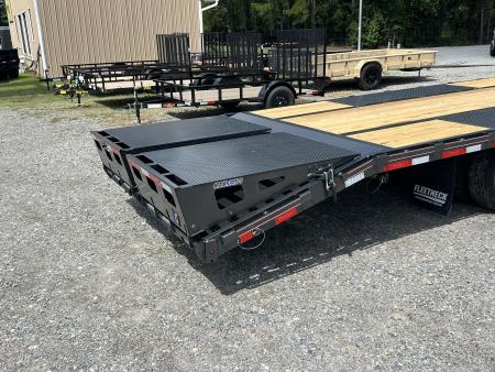 New 2027 Diamond C FMAX212 Flatbed Trailer, 30ft Deck + 5ft Dovetail =35ft, 12K Axles, Max Ramps, Hydraulic Jacks