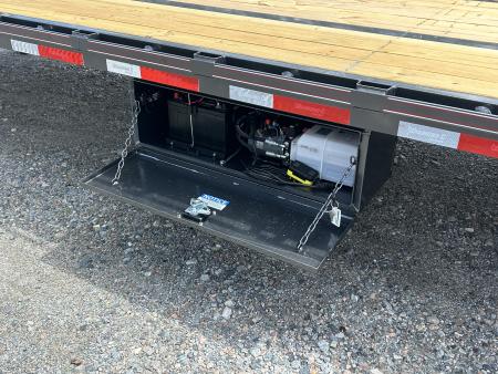 New 2027 Diamond C FMAX212 Flatbed Trailer, 30ft Deck + 5ft Dovetail =35ft, 12K Axles, Max Ramps, Hydraulic Jacks