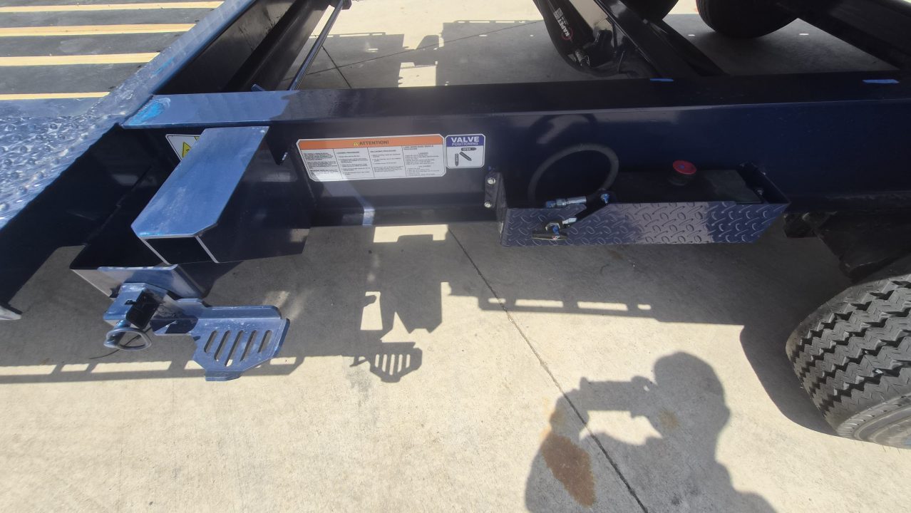 New 2026 Horizon Trailers HET 24' x 102" x 25" BP 21K TILT Equipment Trailer