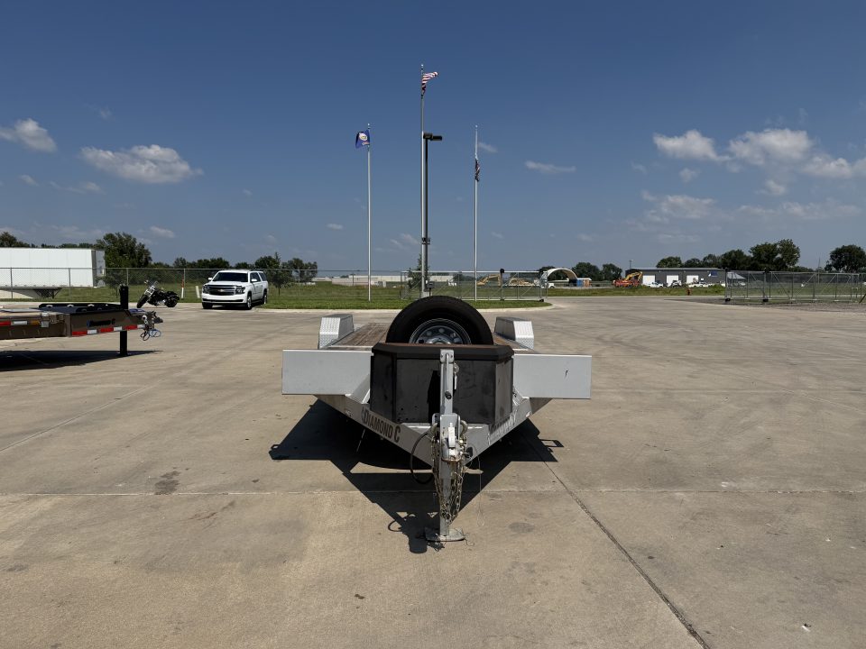 Used 2018 Diamond C Trailers HDT207 Tilt Trailer