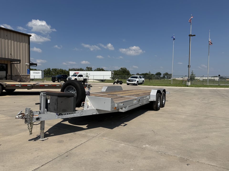 Used 2018 Diamond C Trailers HDT207 Tilt Trailer