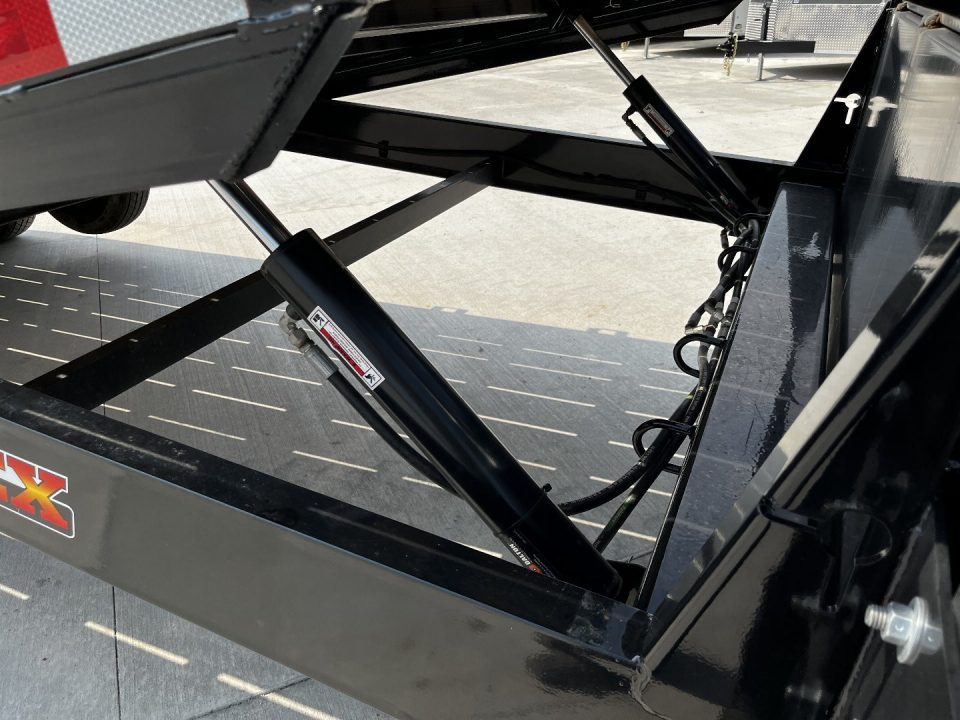 New 2026 H&H Gooseneck POWER TILT 24' 2-7000lb  axles=14K Car Hauler Trailer