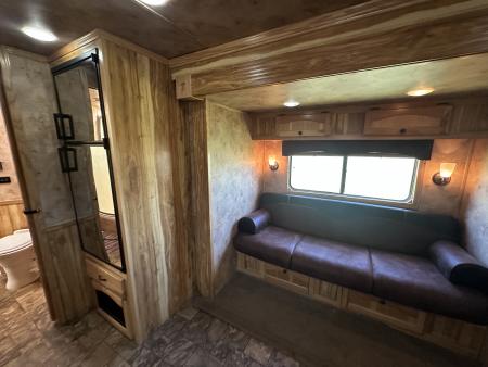 Used 2014 Lakota 4H 13' LQ Horse Trailer