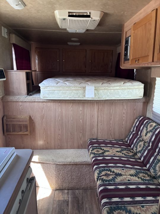 Used 2003 Silver Star 3H LQ Horse Trailer