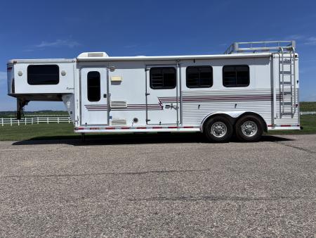 Used 2003 Silver Star 3H LQ Horse Trailer