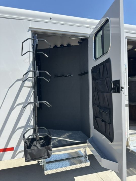 New 2027 Trails West 7x7 LQ Sierra 4 Horse