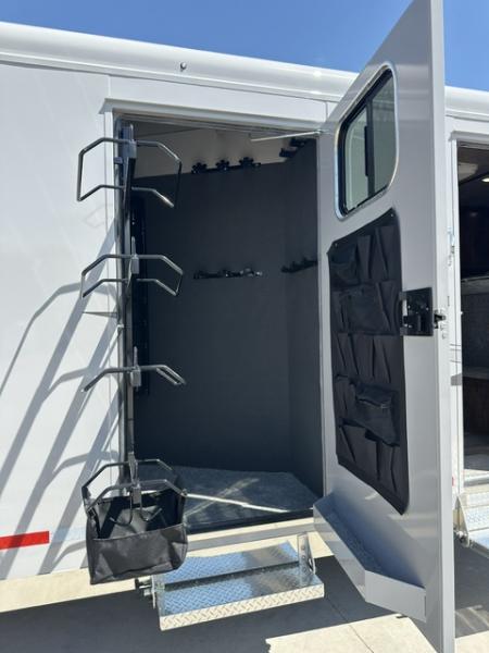 New 2027 Trails West 7x7 LQ Sierra 4 Horse