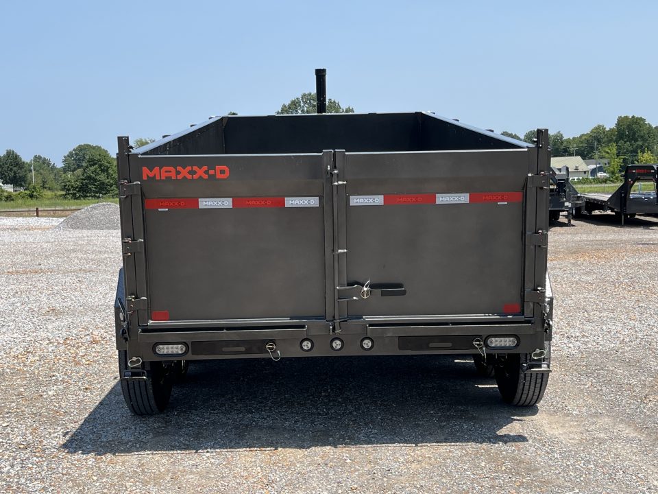 New 2027 MAXXD 83"X16' 21K Telescopic Gooseneck Dump Trailer
