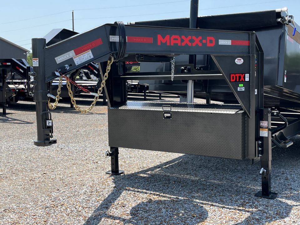New 2027 MAXXD 83"X16' 21K Telescopic Gooseneck Dump Trailer