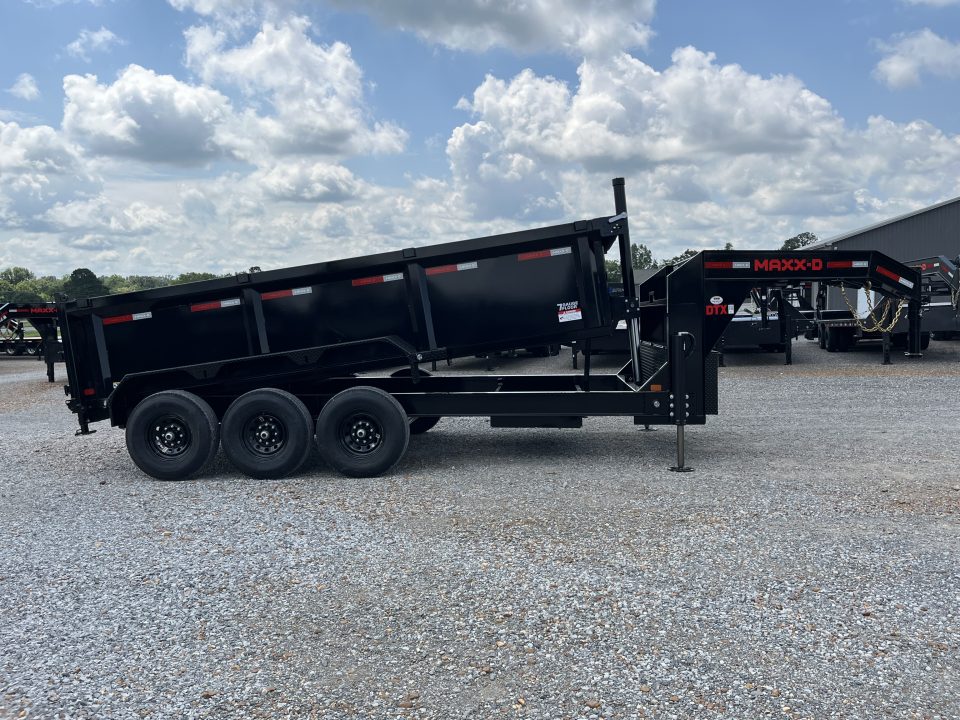 New 2027 MAXXD 83"X16' 21K Telescopic Gooseneck Dump Trailer