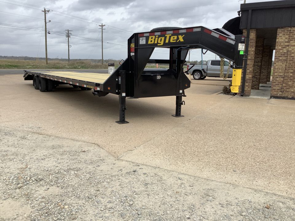 New 2027 Big Tex Trailers 25GN 30+5 Mega Ramp Tandem Dual Gooseneck Trailer (25.9K)