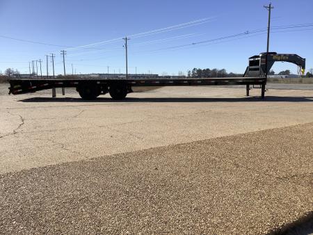 New 2027 Big Tex Trailers 22GN-28+5 Mega Ramp Tandem Dual Gooseneck Trailer (23.9K)