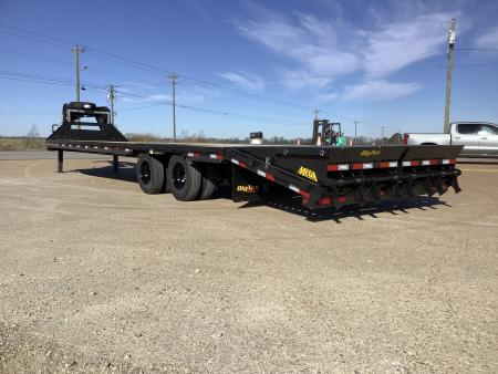 New 2027 Big Tex Trailers 22GN-28+5 Mega Ramp Tandem Dual Gooseneck Trailer (23.9K)