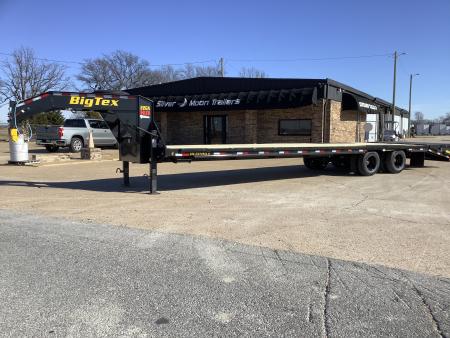 New 2027 Big Tex Trailers 22GN-28+5 Mega Ramp Tandem Dual Gooseneck Trailer (23.9K)