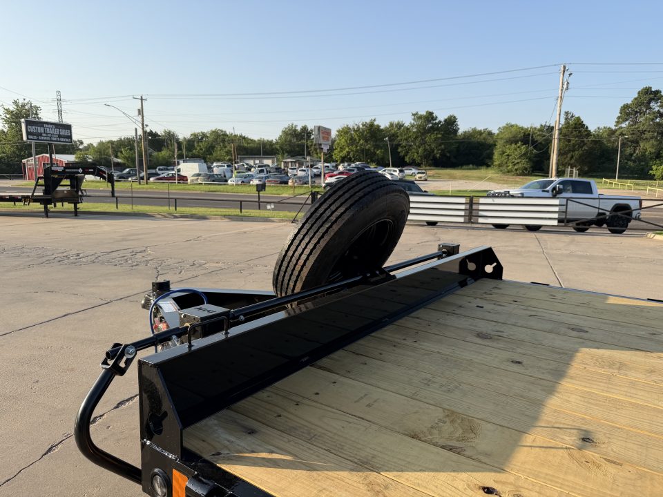 New #390643 2027 LOAD TRAIL PS 25 X 102 TANDEM AXLE BUMPER PULL 16K DECK OVER W/ MAX RAMPS