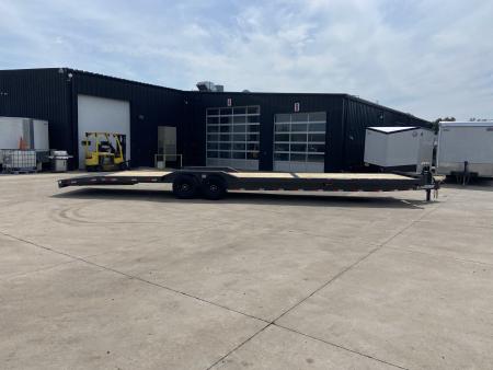 New Lamar 102"X36' 14K Equipment Trailer