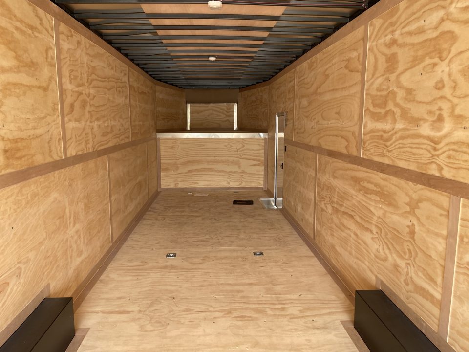 New United UXGN-8.546 Car Trailer