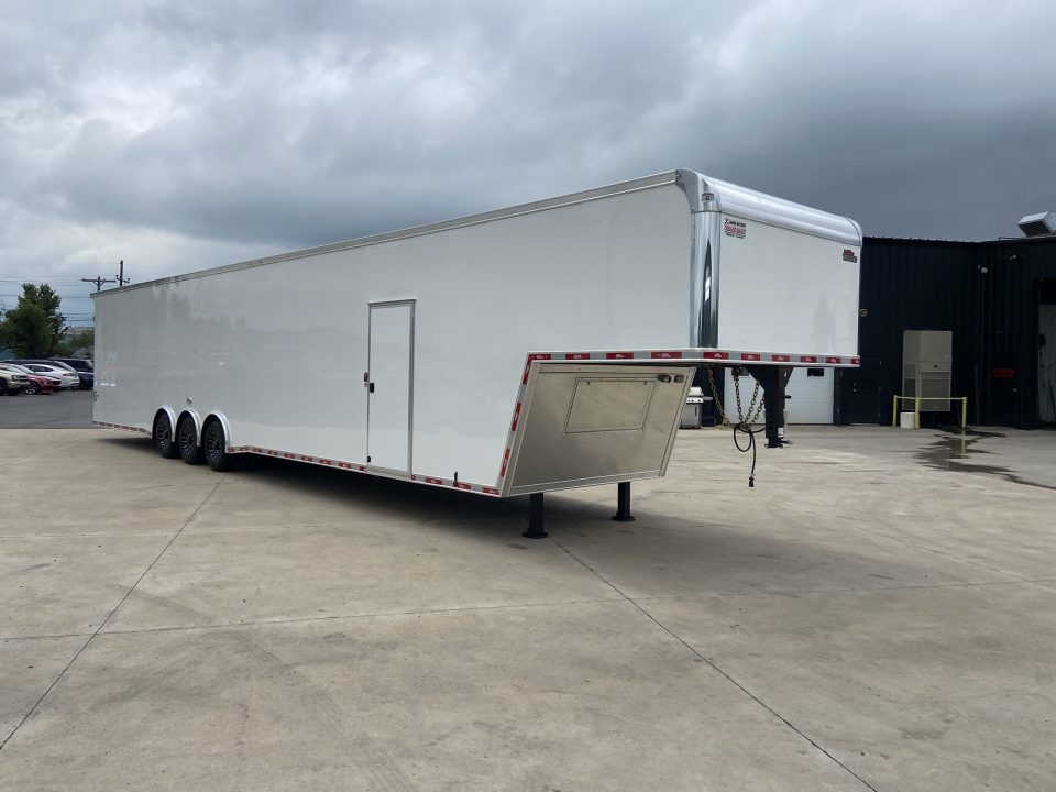 New United UXGN-8.5X48 Car Trailer