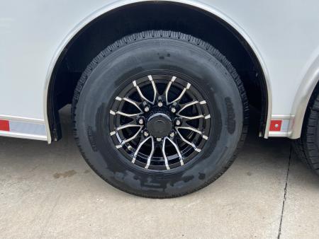 New United UXGN-8.5X48 Car Trailer