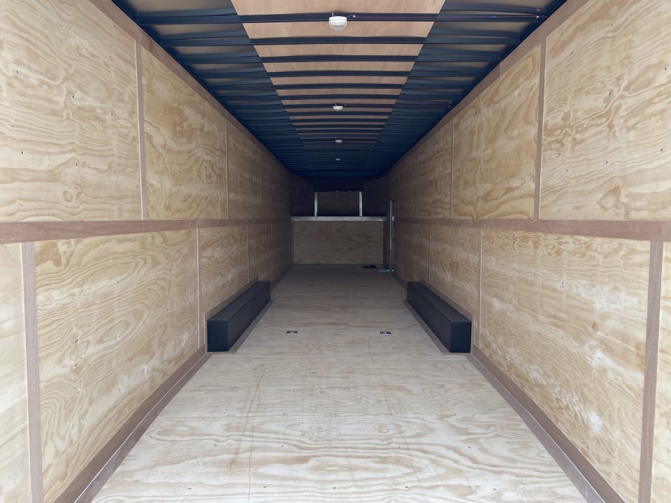 New United UXGN-8.546 Car Trailer