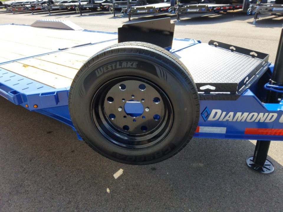 New 2026 Diamond C Trailers HXD208 Tilt Trailer