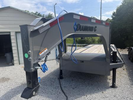 New 2026 Diamond C DET208 GOOSENECK DECK OVER POWER TILT ** ABS BRAKES** OAK FLOOR WIRELESS REMOTE HYDRO JACKS