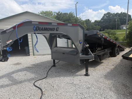New 2026 Diamond C DET208 GOOSENECK DECK OVER POWER TILT ** ABS BRAKES** OAK FLOOR WIRELESS REMOTE HYDRO JACKS