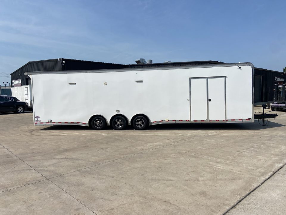 Used United USH-8.5x34 Car Racing Trailer