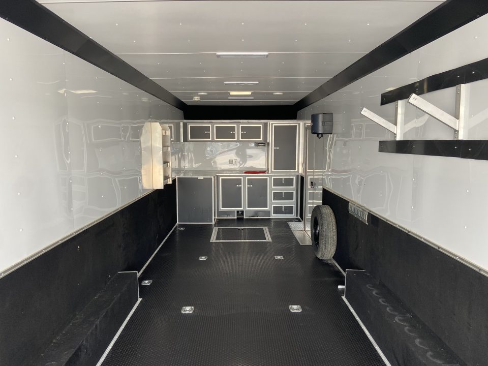 Used United USH-8.5x34 Car Racing Trailer
