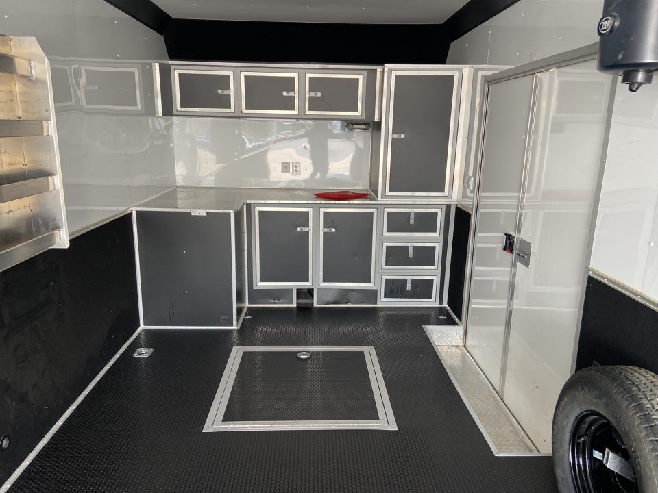 Used United USH-8.5x34 Car Racing Trailer