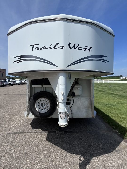 Used 2001 Trails West 4H LQ Horse Trailer