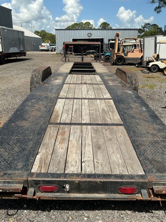 Used 2008 Kaufman Trailers Gooseneck 7x34 2/Car Hauler dual axle