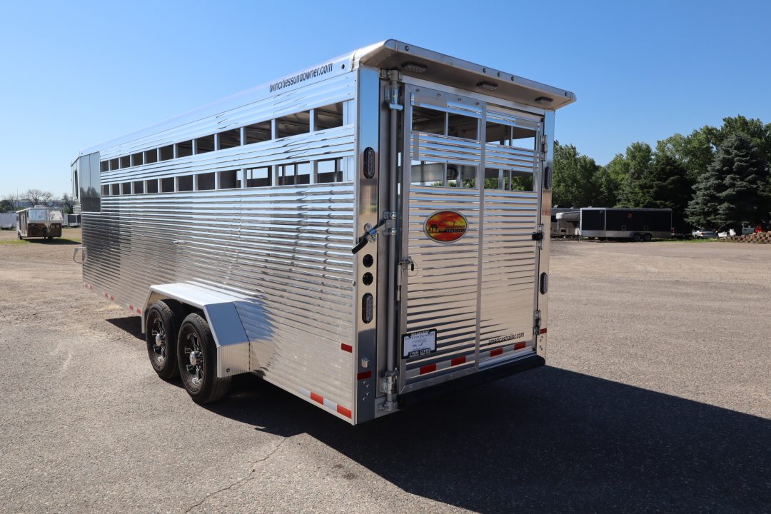 New 2027 Sundowner 24' Stock/Combo 4HR GN Horse Trailer