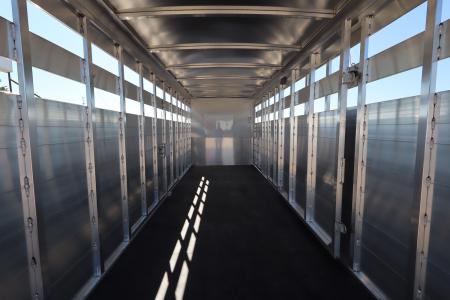 New 2027 Sundowner 24' Stock/Combo 4HR GN Horse Trailer