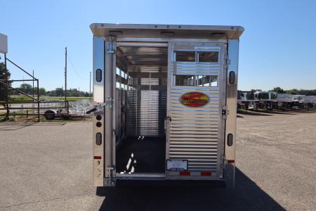 New 2027 Sundowner 20' Stock/Combo 3HR GN Horse Trailer