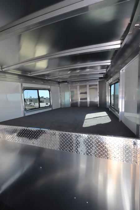 New 2027 Sundowner 20' Stock/Combo 3HR GN Horse Trailer