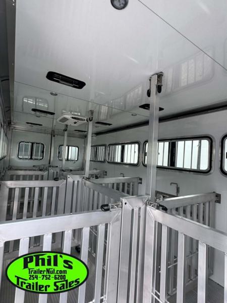 New Frontier Trailers 8 PEN LOW PRO LIVE STOCK TRAILER WITH AC Stock / Stock Combo Trailer